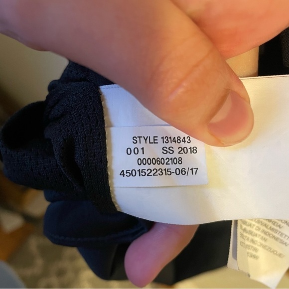 UNDER ARMOUR UA Run Storm Anorak Jacket - Picture 5 of 8